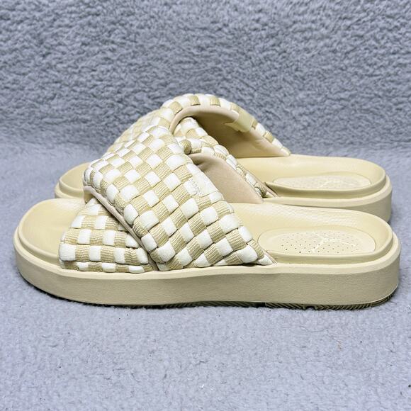 Nike Air Jordan Sophia Womens Size 11 Slide Sandals Team Gold White DO8863-701 - Picture 3 of 9